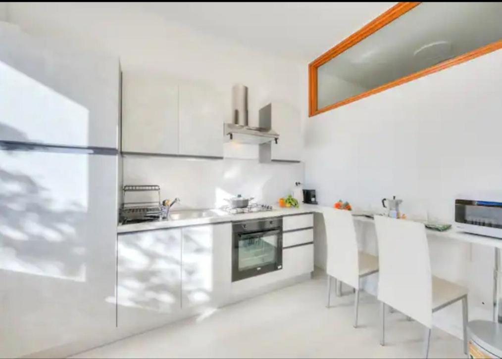 With View Maggiore/laveno Mombello Appartement *