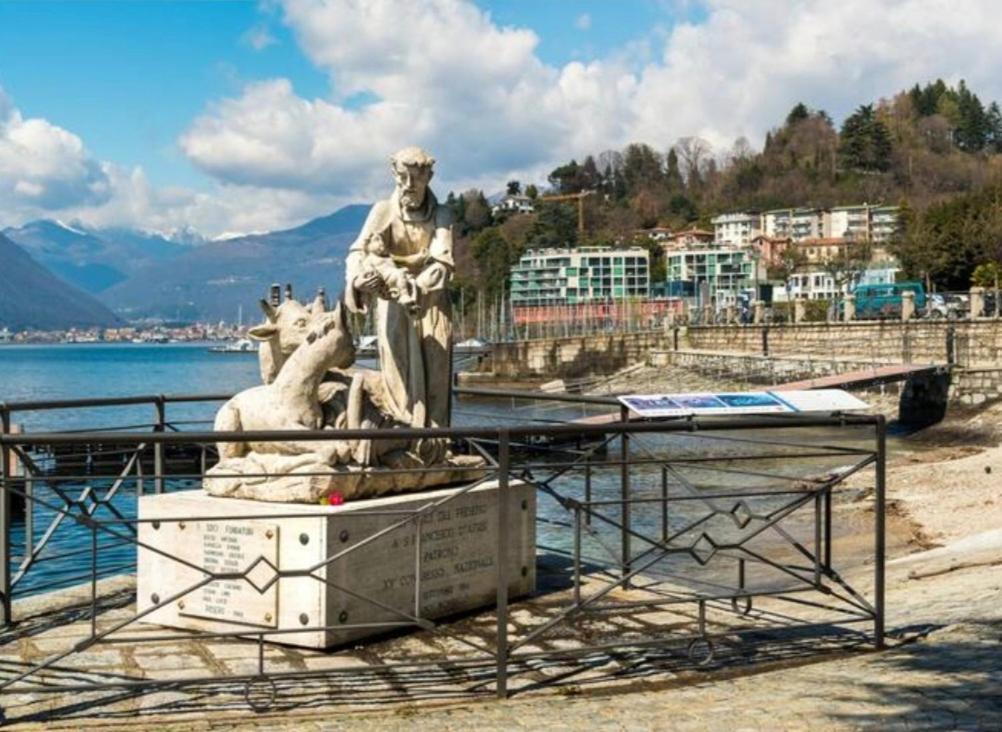 With View Maggiore/laveno Mombello Laveno